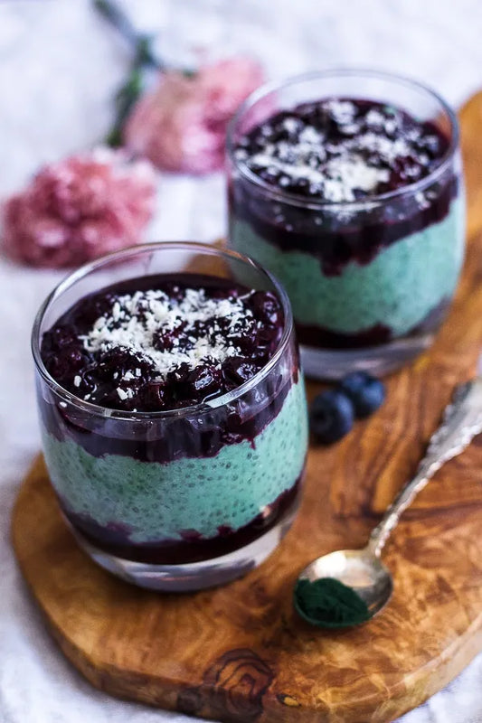 Pudín de chía y arándanos con Espirulina