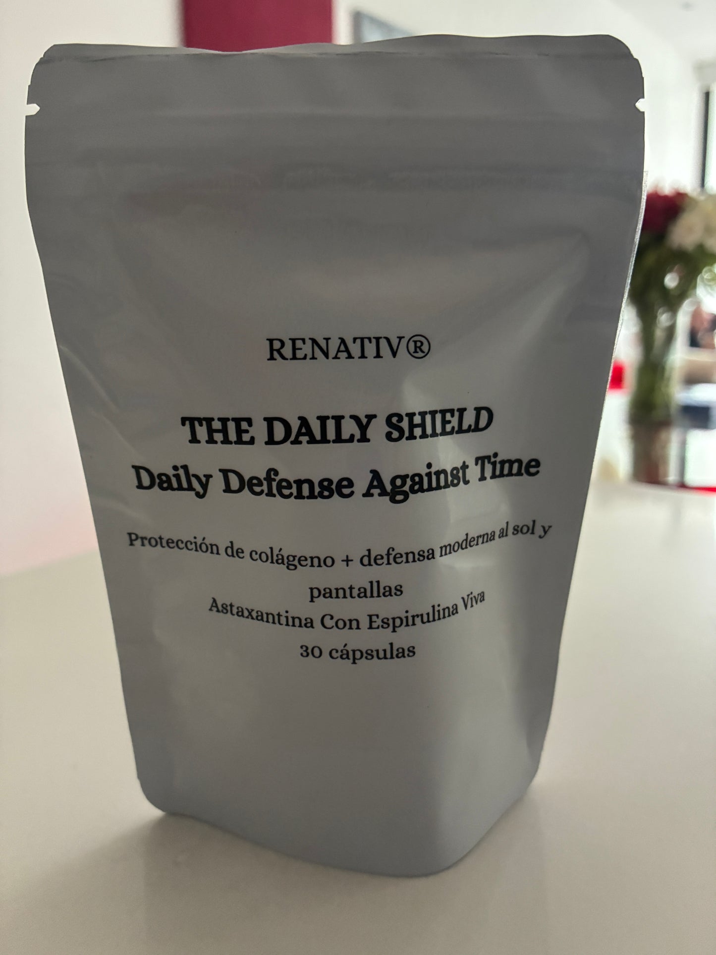 THE DAILY SHIELD:  Protección de colágeno + defensa moderna al sol y pantallas