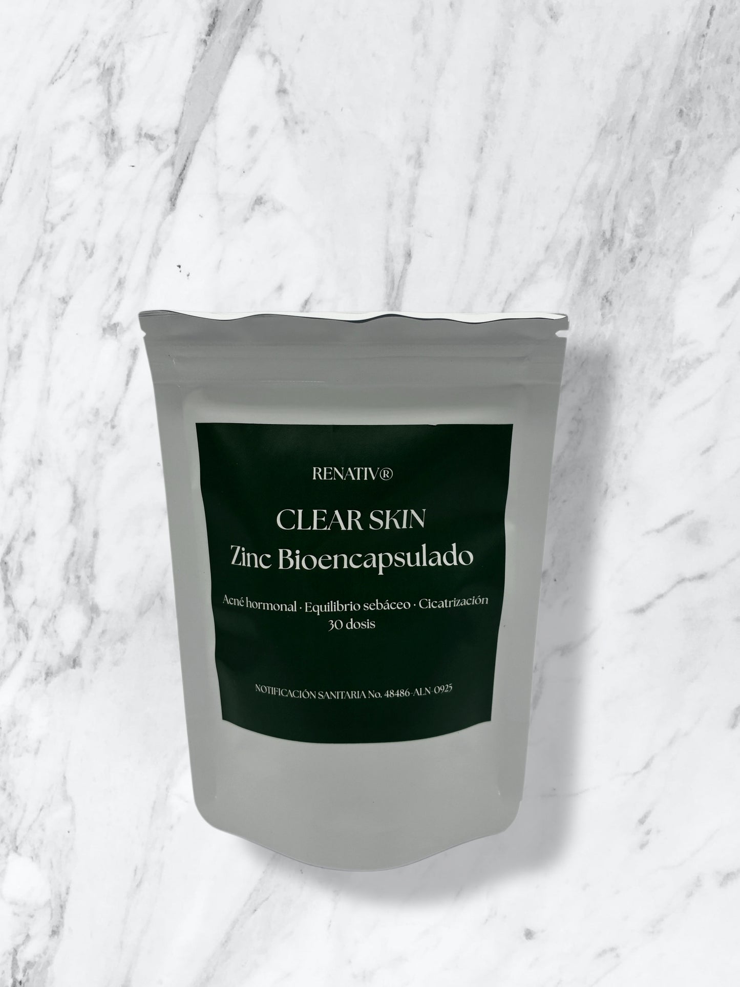 CLEAR SKIN - Tu skincare routine te está esperando. Pero primero, esto.